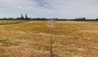 19801 OLMSTEAD Rd NE, Aurora, OR 97002