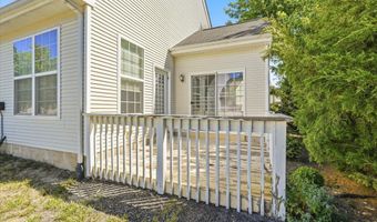 106 Lakeland Dr, Barnegat, NJ 08005