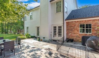 1260 Capilano Dr, Shreveport, LA 71106