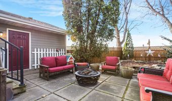 6517 County Rd 5 NW, Annandale, MN 55302