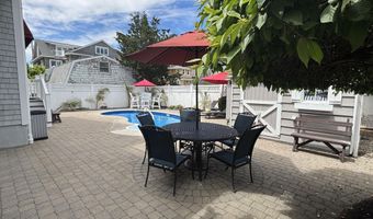 40 Karge St, Bay Head, NJ 08742