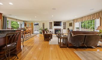 26 Brookmoor Rd, Avon, CT 06001