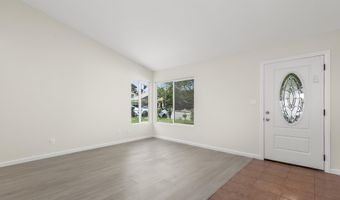 325 Cheyenne Ln, Escondido, CA 92026