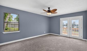 503 Lori Ln, Alford, FL 32420