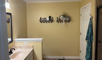 103 Sherwood Cv, Batesville, MS 38606