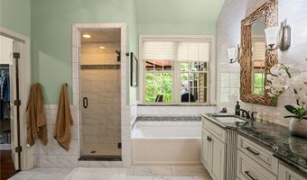 3111 Edelweiss Ct Ste 201, Adams Twp., PA 16046
