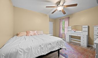 341 Courtland Dr, Appomattox, VA 24522