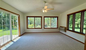 2733 Campus Ln, Albert Lea, MN 56007
