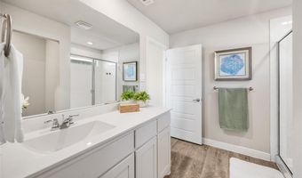 721 Breckenridge Park Dr, Alvarado, TX 76009