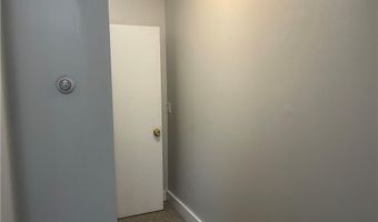 4 Brayton Ct 2L, Cumberland, RI 02864