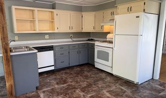 16 Pearl St, Brandon, VT 05733