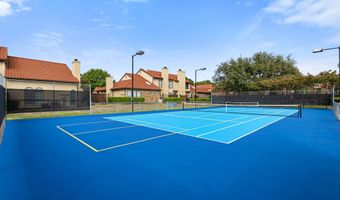 4130 Proton Dr 6D, Addison, TX 75001