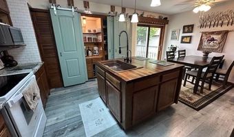 38 Fern Ct, Babbitt, MN 55706