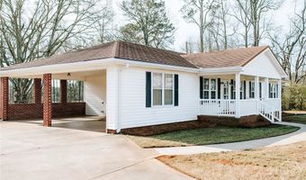 674 Yancey Rd, Arnoldsville, GA 30619