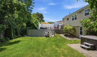 72 Fairweather Ave, Cranston, RI 02910