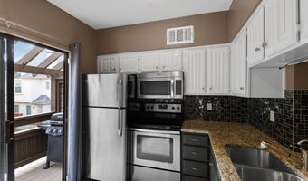 4130 Proton Dr 6D, Addison, TX 75001