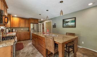3 Holly Ln, Brookfield, NH 03872