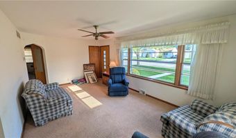 2008 2nd Ave SE, Austin, MN 55912