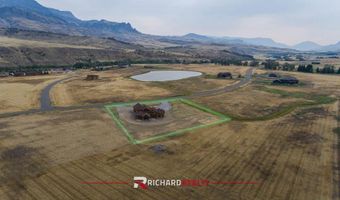 82 Big Creek Dr, Cody, WY 82414