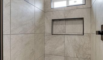 8412 Fish Pl, Sinton, TX 79821