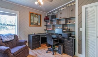 1661 1662 Pageant Park Rd, Barton, VT 05822