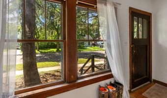 818 S 7th Ave, Bozeman, MT 59715