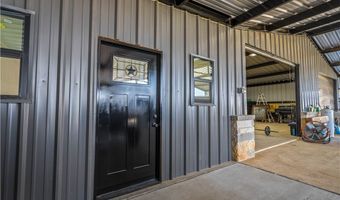 12093 Sulphur Springs Rd, Adkins, TX 78101