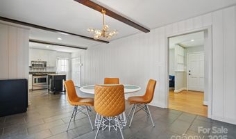 1917 Bentley Pl, Charlotte, NC 28205