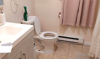 23 Trout Brook Rd, Bristol, CT 06010