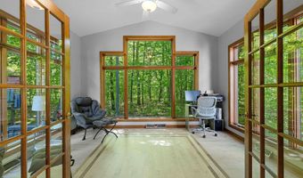 N3880 ANITA WIECKERT Road, Appleton, WI 54913