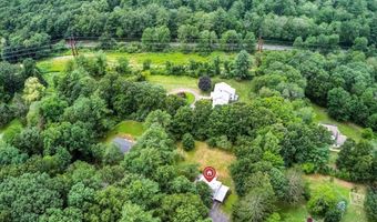 112 Leverett Rd, Amherst, MA 01002