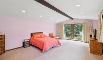 2110 Ashmore Dr, Ames, IA 50014