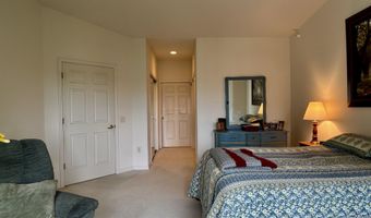 1630 Wheeler Rd 202, Madison, WI 53704