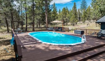 18943 Martingale Cir, Bend, OR 97703
