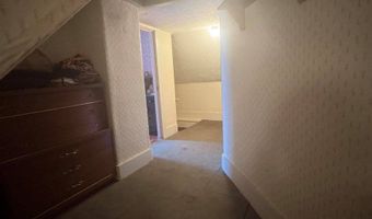 121 Main Rd, Abbot, ME 04406