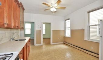 95 W 17th St, Bayonne, NJ 07002