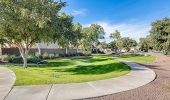 10322 W ROANOKE Ave, Avondale, AZ 85392
