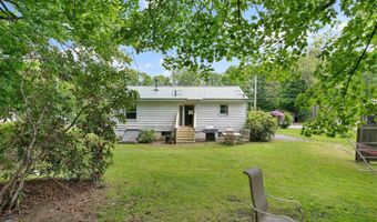 164 Chestnut St, Brattleboro, VT 05301