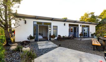 7107 Pacific View Dr, Los Angeles, CA 90068