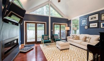 5223 WYOMING Rd, Bethesda, MD 20816