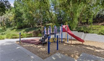 5 Cupertino Cir C110, Aliso Viejo, CA 92656