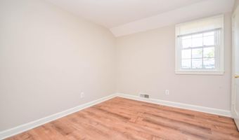 9107 LINDALE Dr, Bethesda, MD 20817