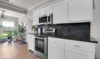2901 N Towne Dr, Altus, OK 73521