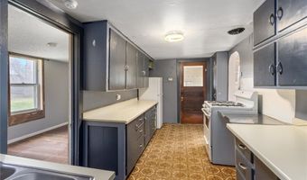 119 S Woodard Ave, Absarokee, MT 59001