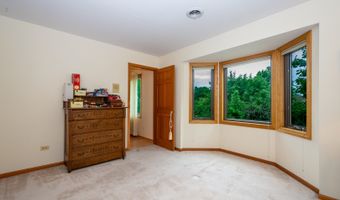 25047 W Palmer Ct, Antioch, IL 60002