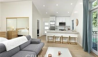 214 Sierra Madre Blvd, Arcadia, CA 91006