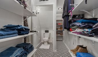 1415 Nicklaus Dr, Aberdeen, SD 57401