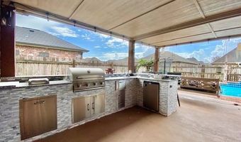 609 Shadowlawn Dr, Berwick, LA 70342