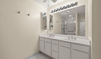 77 S Evergreen Ave 403, Arlington Heights, IL 60005