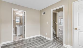 4719 25TH St N, Arlington, VA 22207